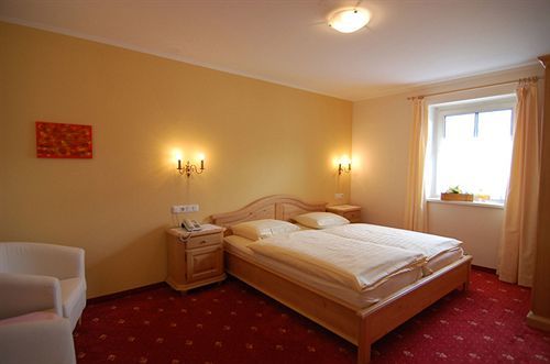 Hotel Goldener Hirsch Reuthe Esterno foto