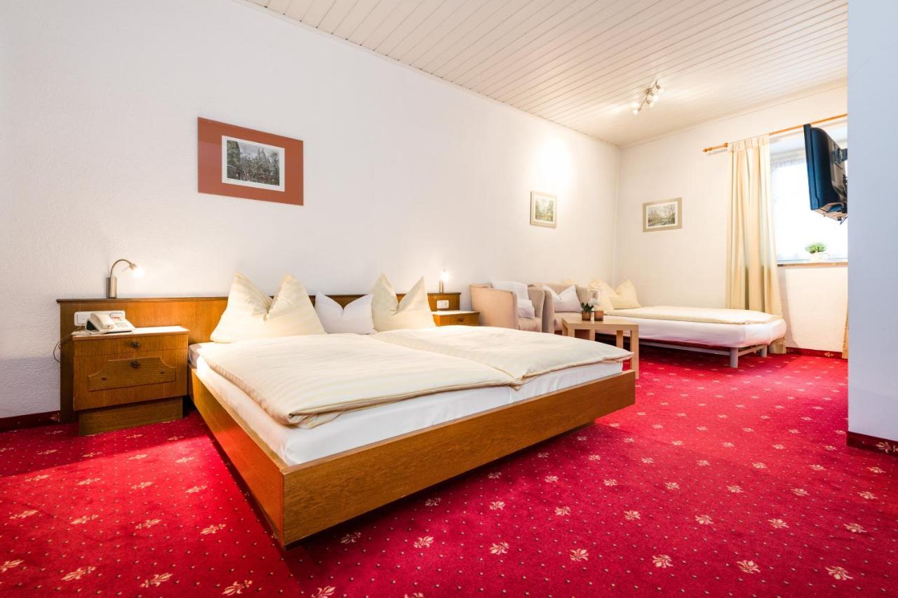Hotel Goldener Hirsch Reuthe Esterno foto